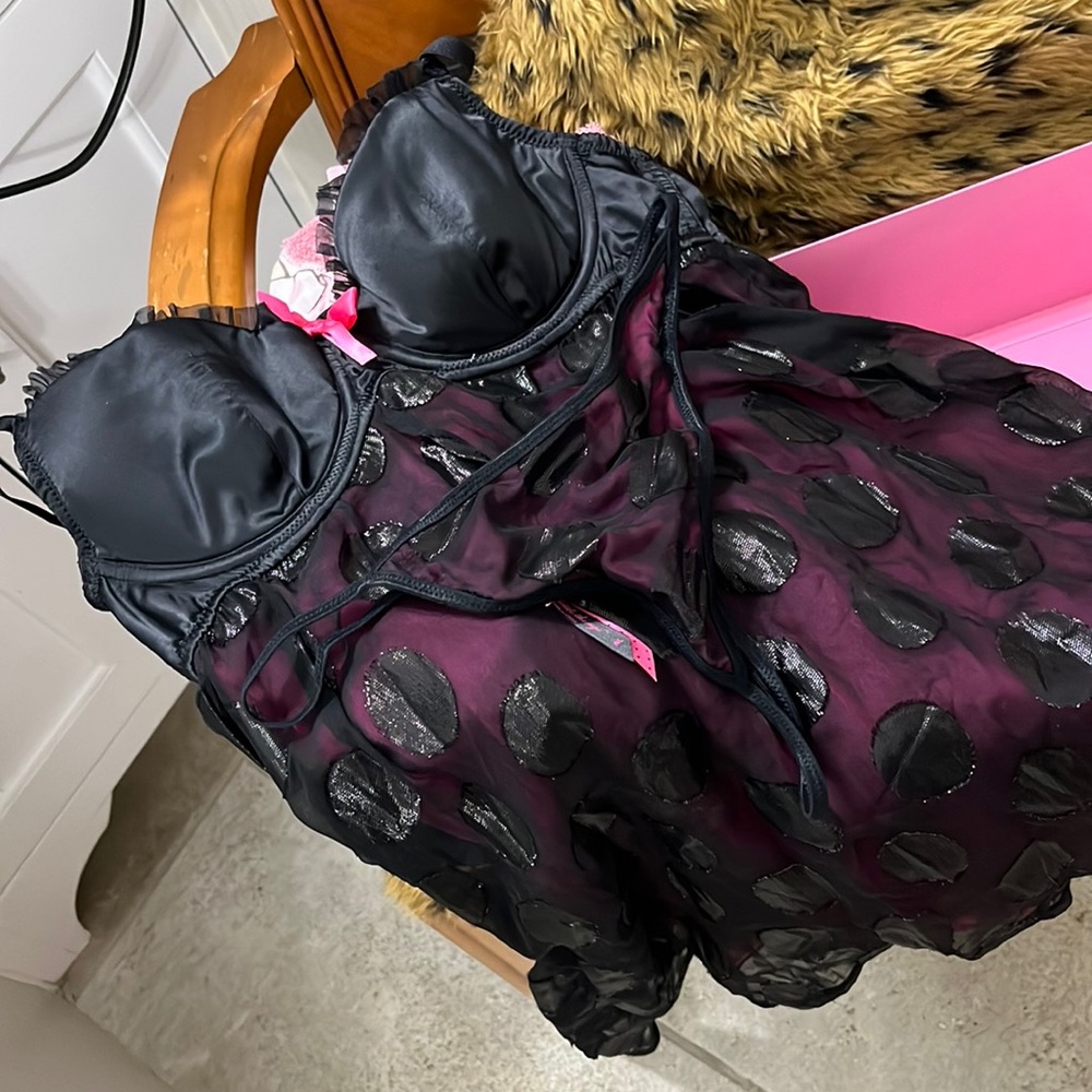 Victoria’s Secret 2 pc